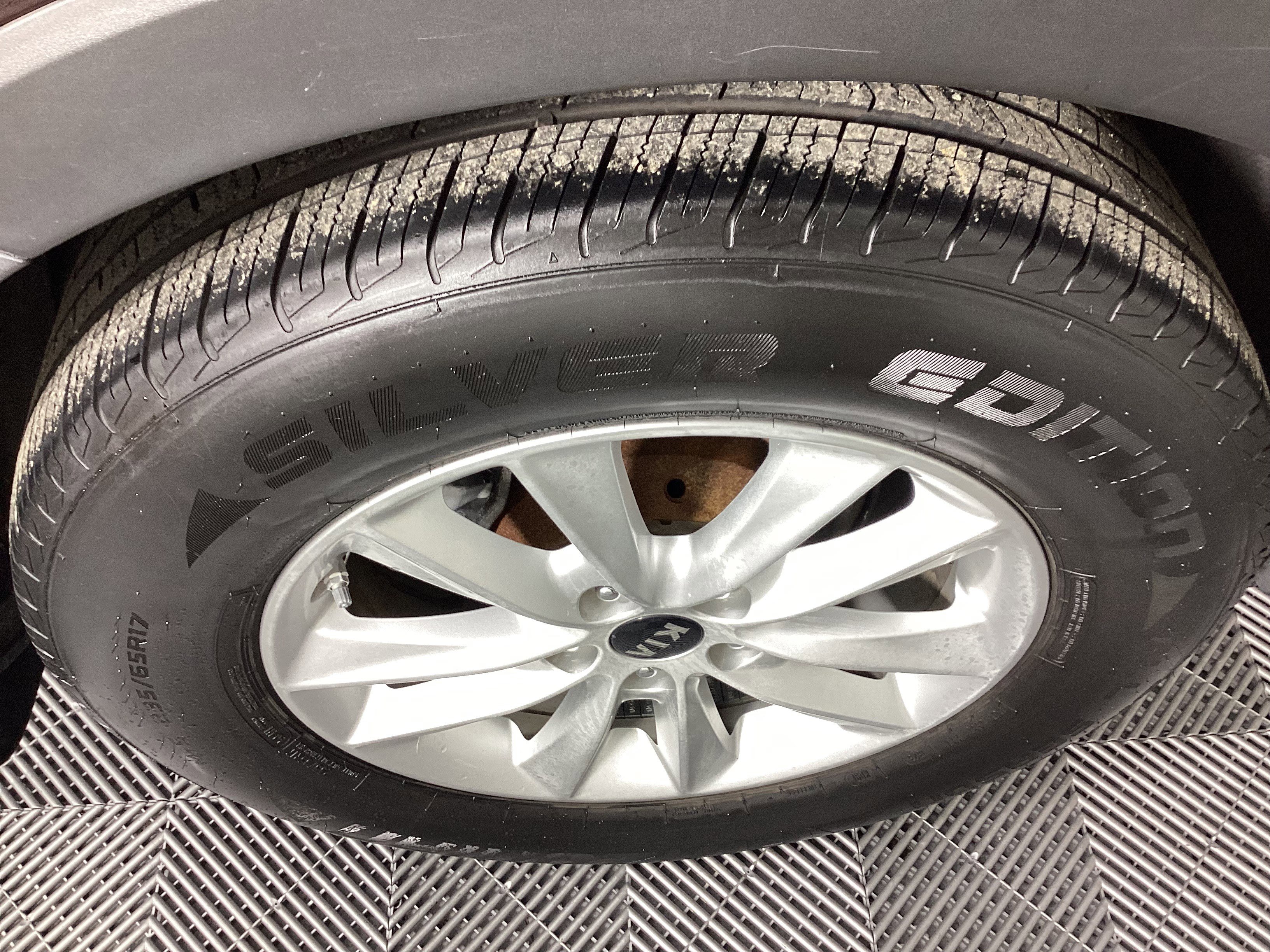 Used 2019 Kia Sorento LX w/ Option Group 020 image 12