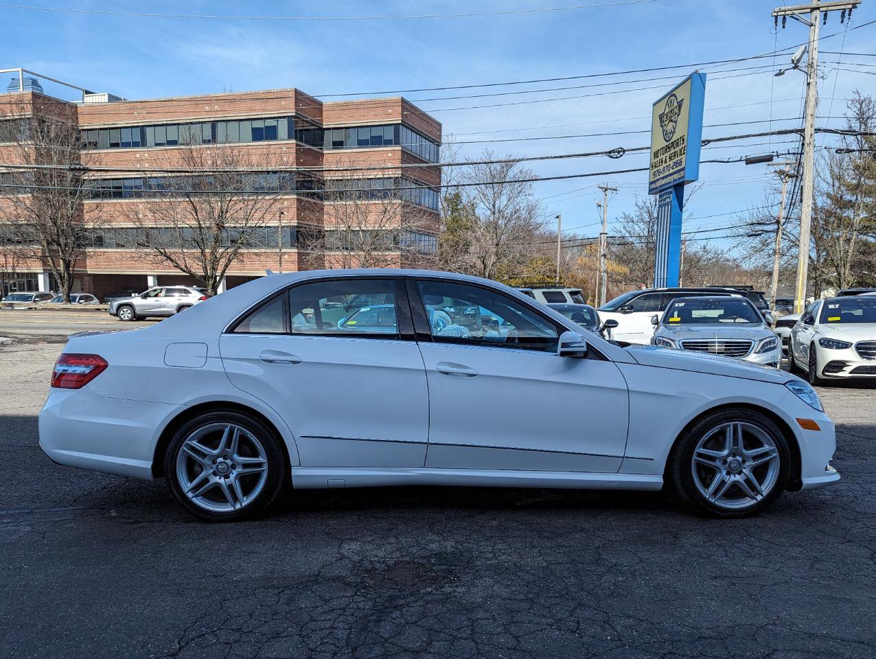 Used 2013 Mercedes-Benz E 350 4MATIC Sedan image 6