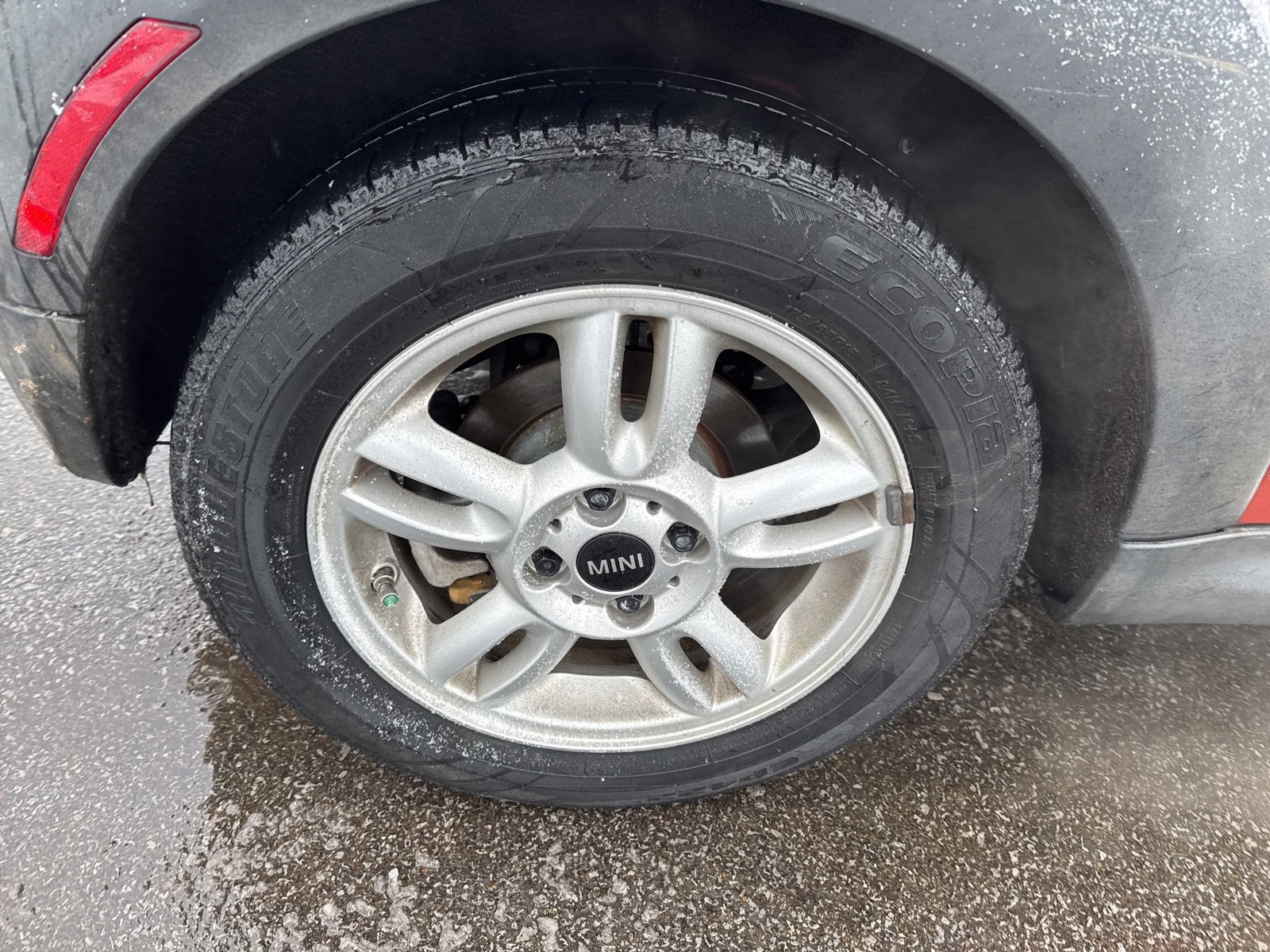 Used 2011 MINI Cooper Hardtop image 5