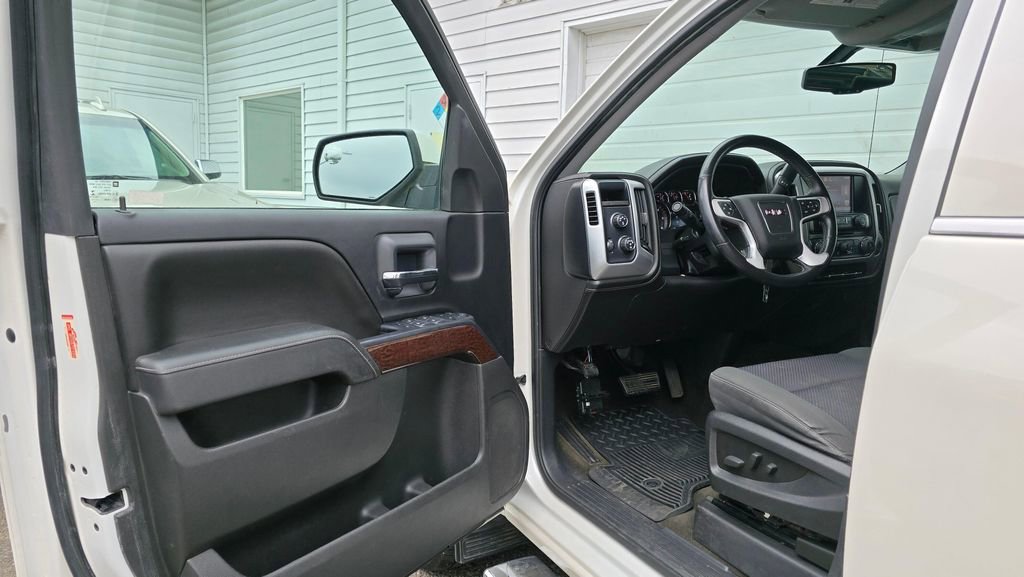 Used 2015 GMC Sierra 1500 SLE AWD/4WD image 21