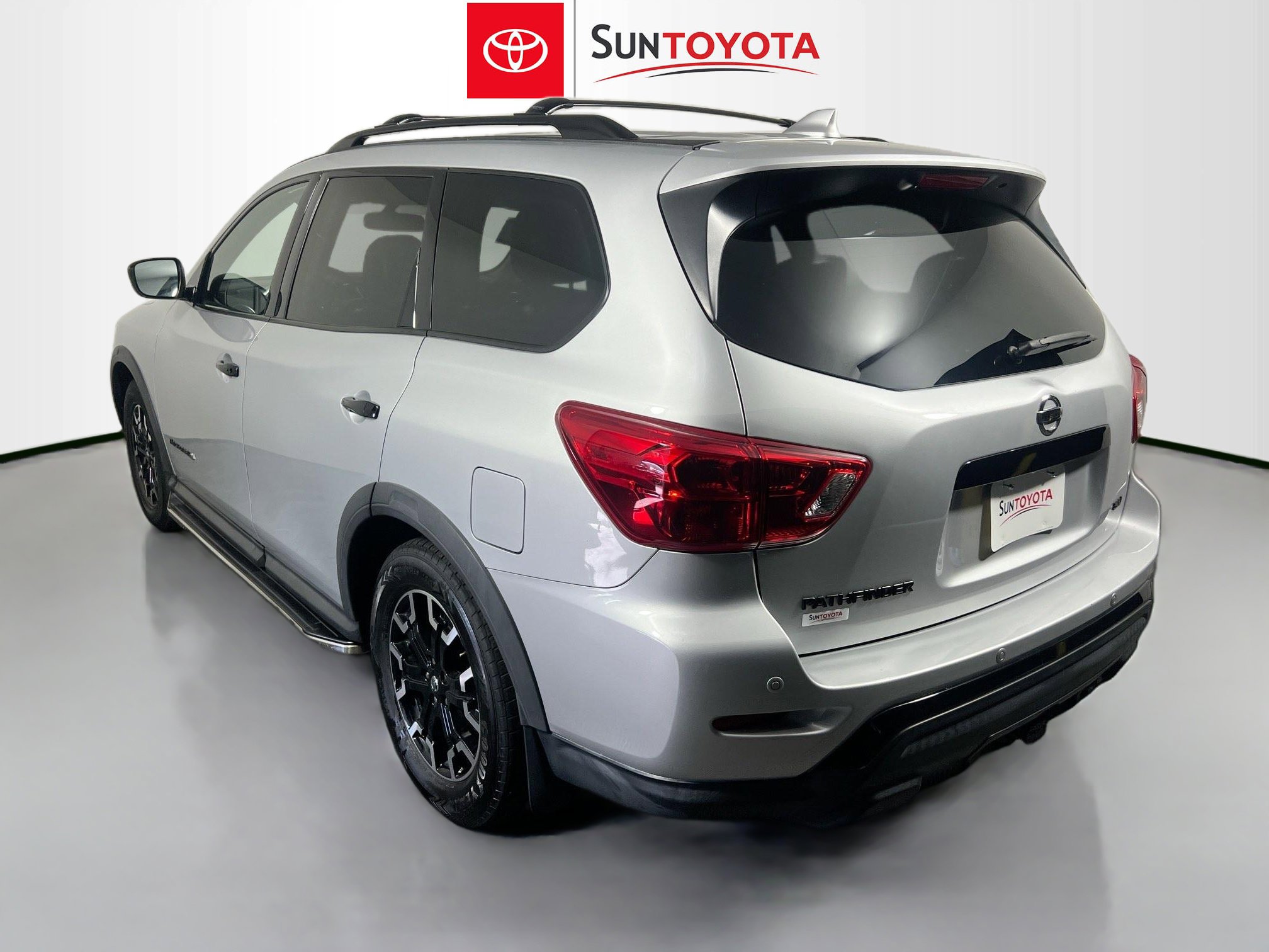 Used 2020 Nissan Pathfinder SV w/ Rock Creek Edition image 6