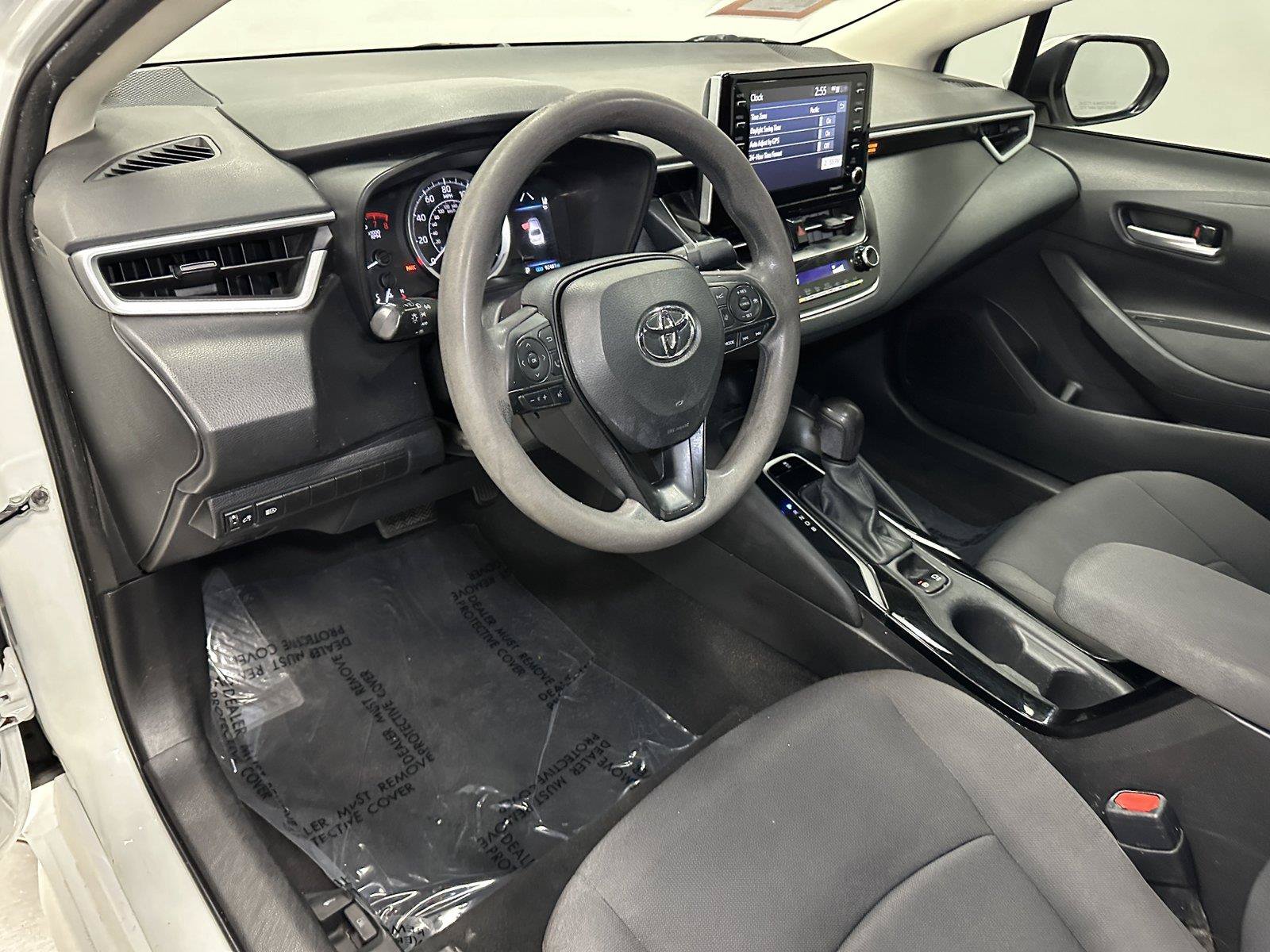Used 2021 Toyota Corolla LE FWD image 23