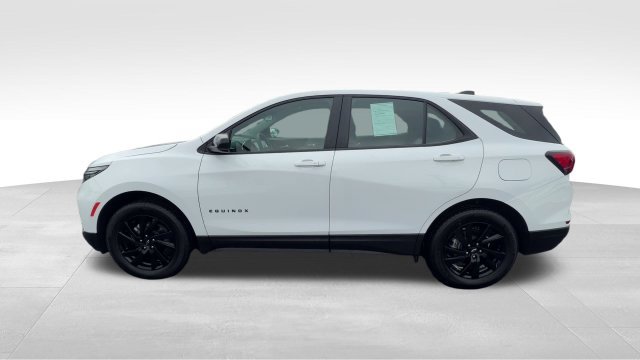 Certified 2024 Chevrolet Equinox LS w/ Sport Edition AWD/4WD image 3