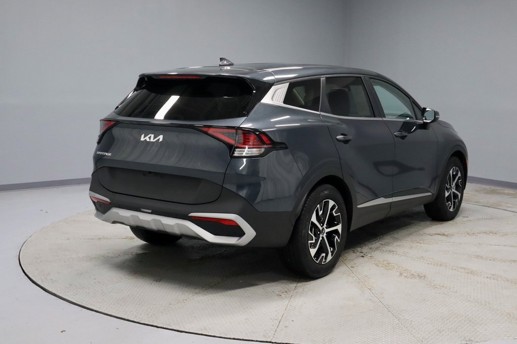Used 2023 Kia Sportage EX image 12