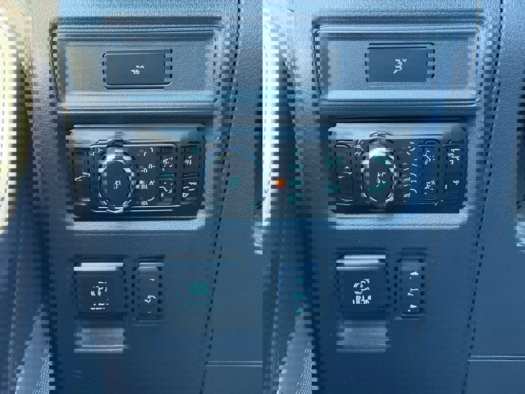 New 2026 Ford F150 Lariat w/ Equipment Group 501A Mid image 27