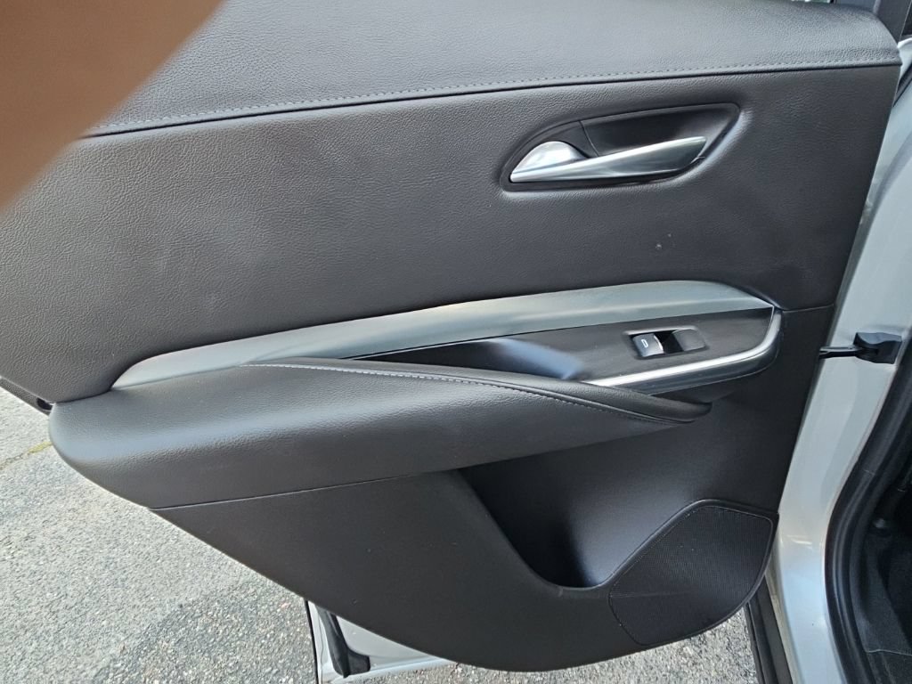 Used 2022 Cadillac XT4 Premium Luxury w/ Safety Alert Package FWD image 34