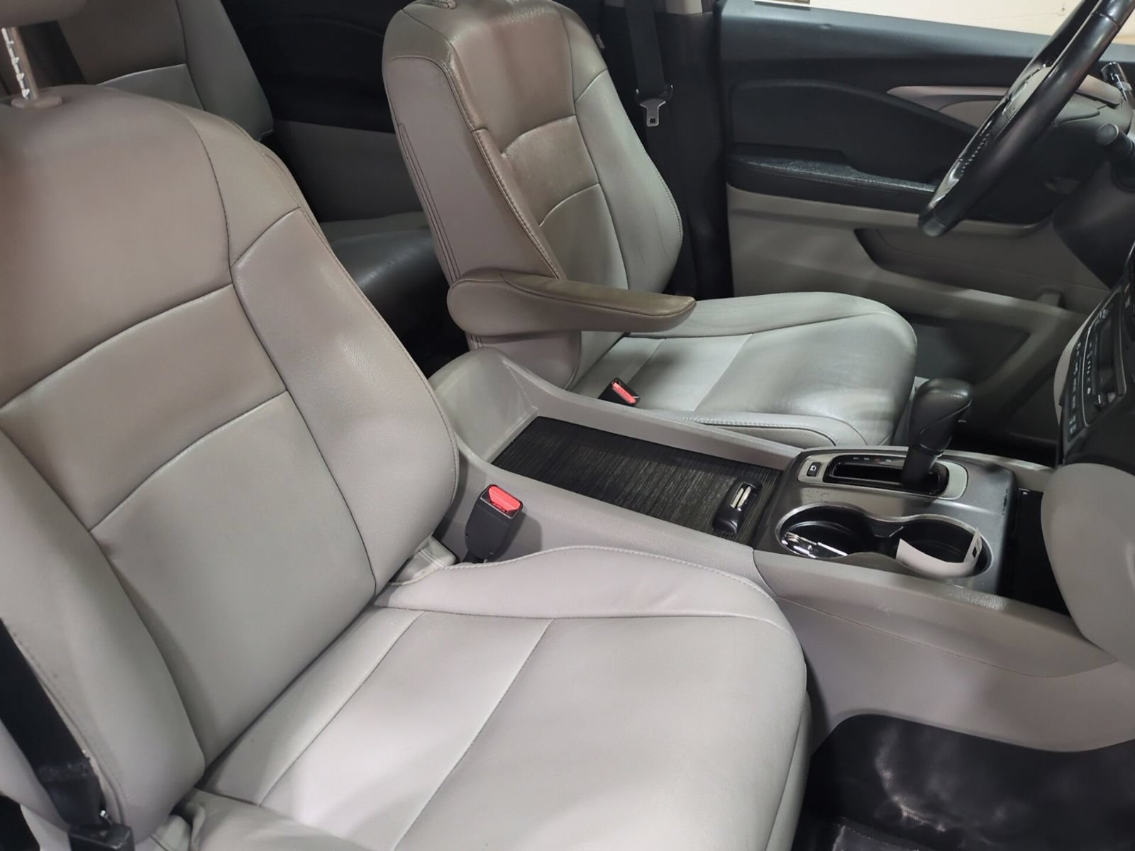 Used 2018 Honda Pilot EX-L image 10