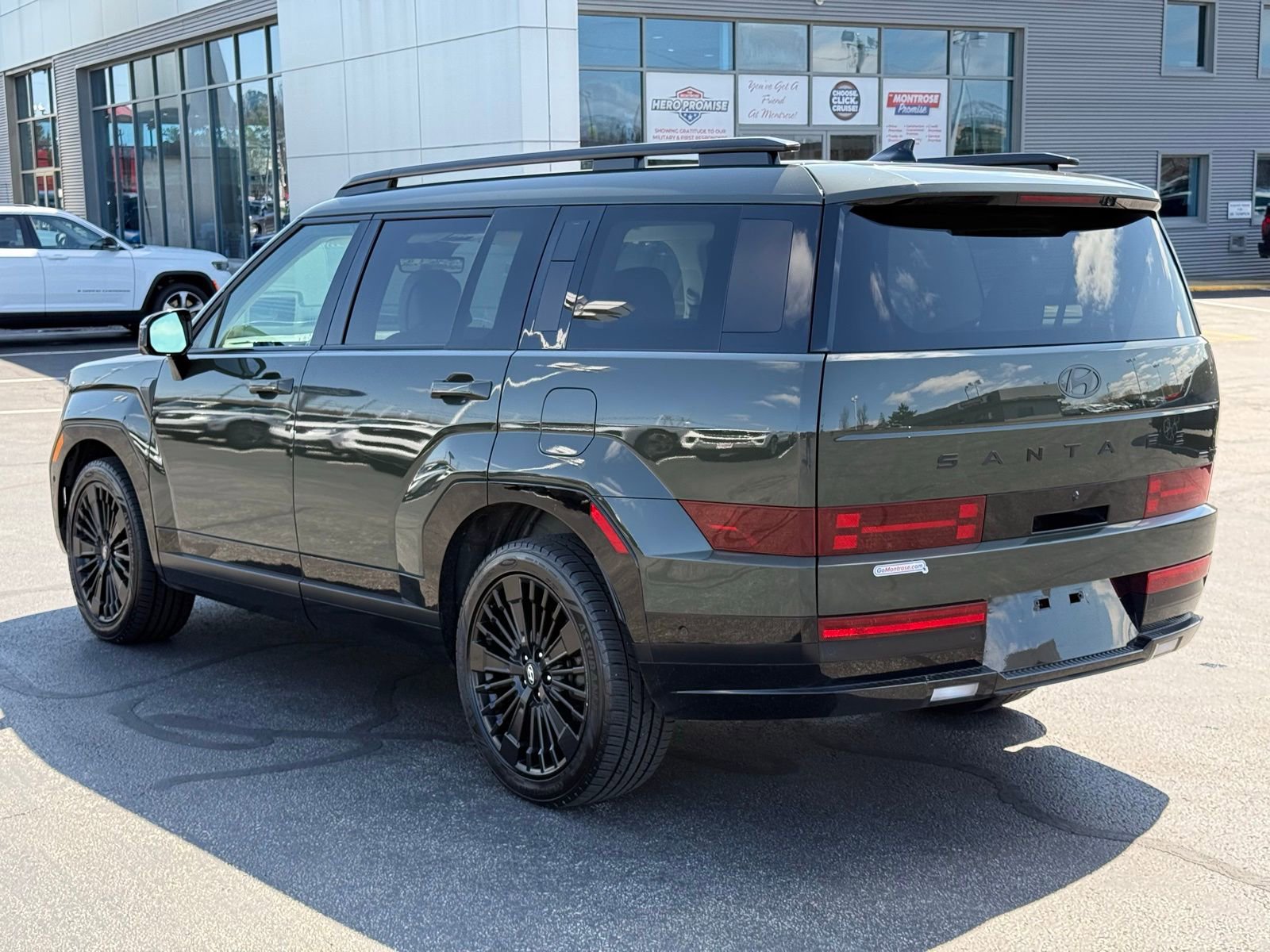 Used 2024 Hyundai Santa Fe Calligraphy image 5