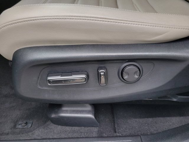 Used 2023 Honda CR-V EX-L image 16