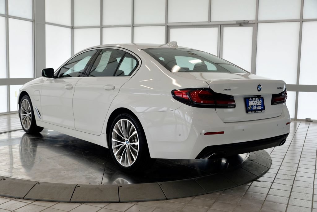 Used 2021 BMW 530e xDrive AWD/4WD image 6