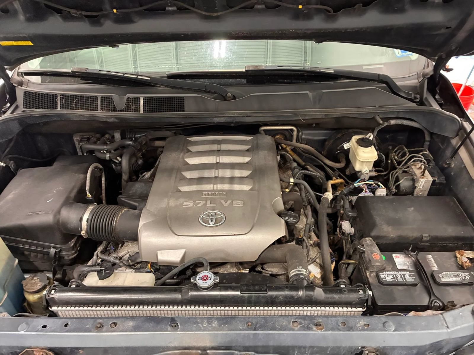 Used 2010 Toyota Sequoia Limited AWD/4WD image 41