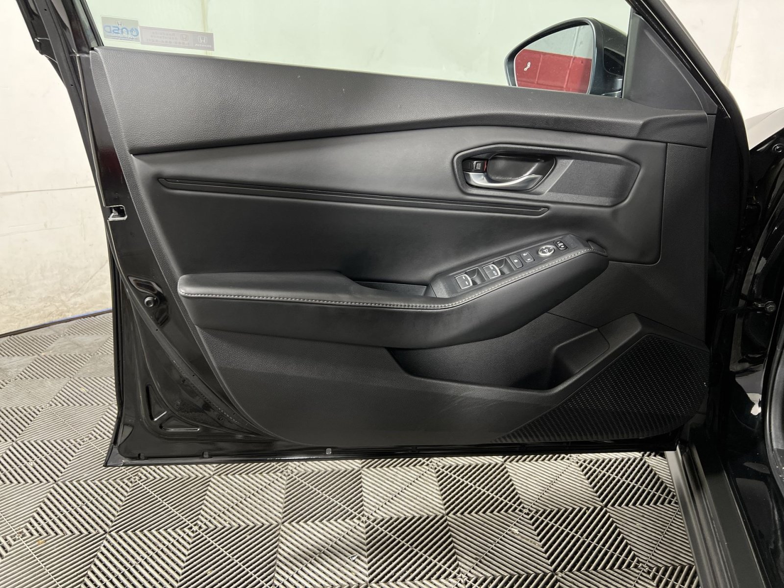 Used 2024 Honda Accord Sport image 14