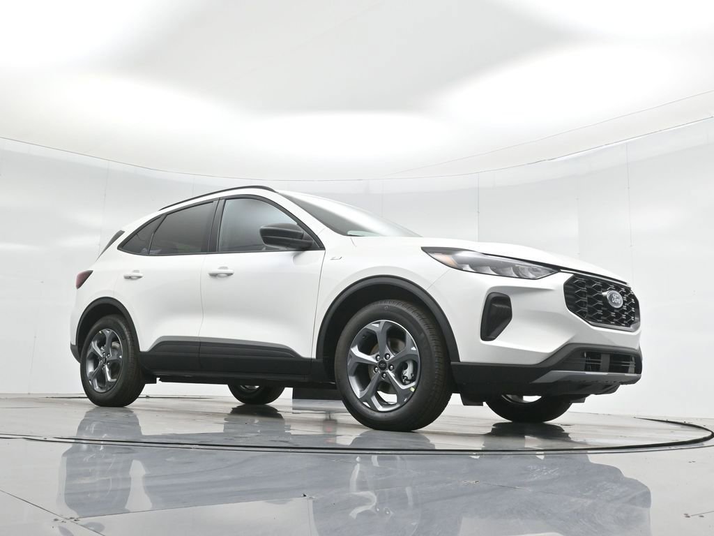 New 2025 Ford Escape ST-Line w/ Tech Pack #1 image 3