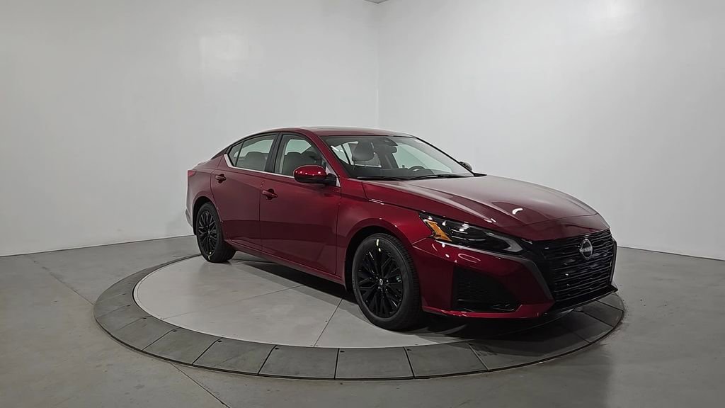 New 2026 Nissan Altima 2.5 SV image 8