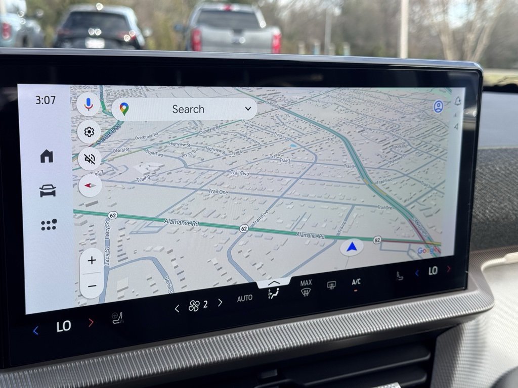 Used 2025 Ford Explorer Active w/ Active Comfort Package image 10