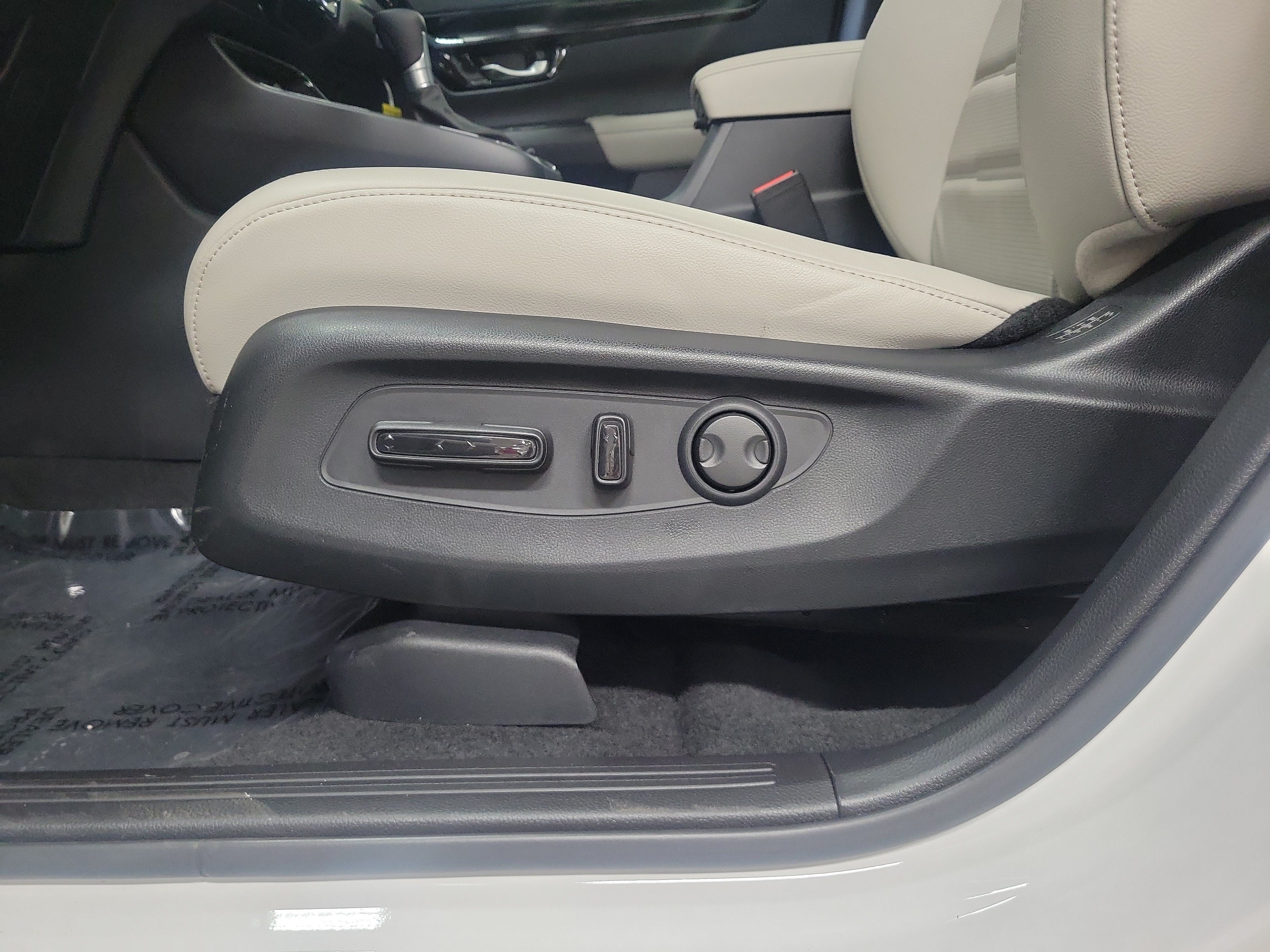 Certified 2026 Honda CR-V EX-L image 18