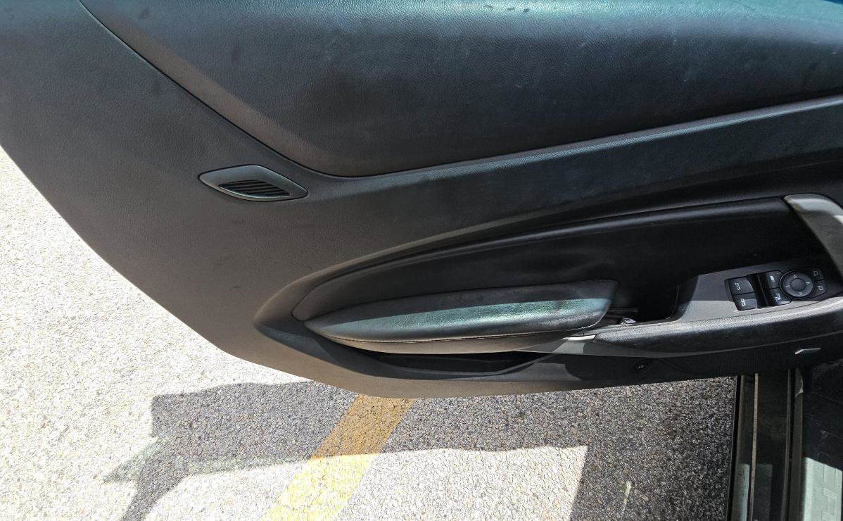 Used 2017 Chevrolet Camaro LT w/ RS Package image 9