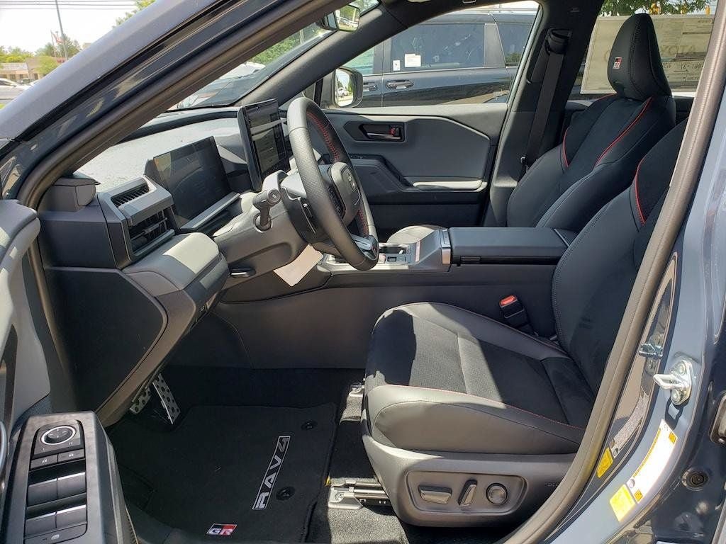 New 2026 Toyota RAV4 AWD Plug-in Hybrid image 9