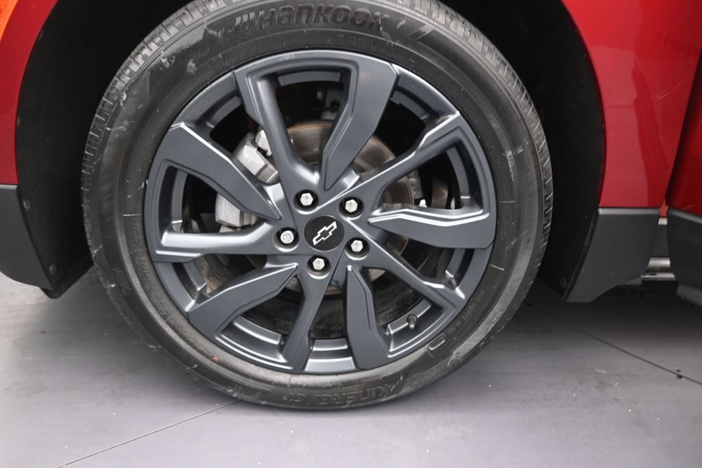 Used 2023 Chevrolet Equinox RS w/ RS Leather Package FWD image 15
