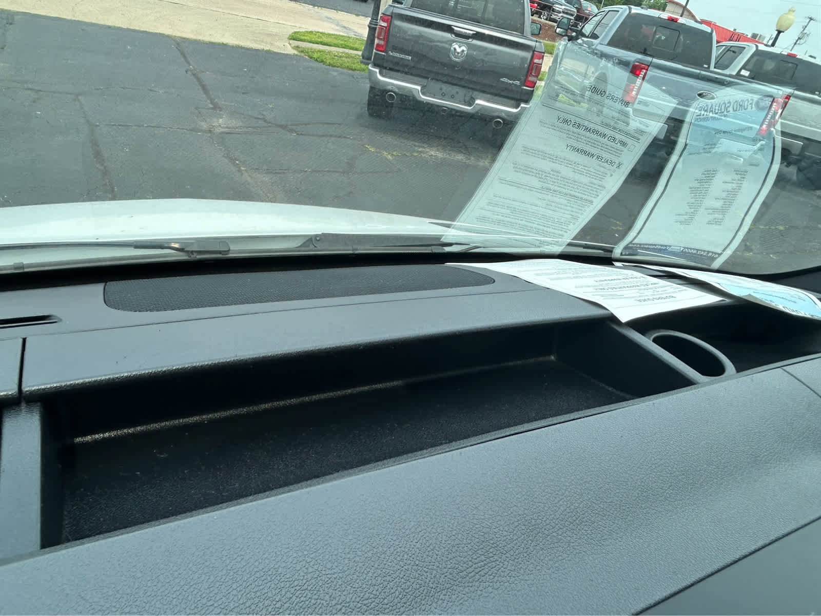 Used 2019 Freightliner Sprinter 3500 image 27