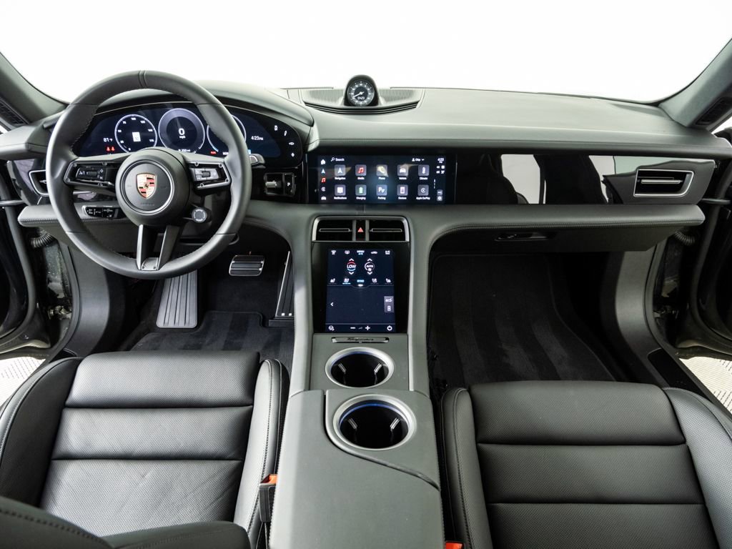 Certified 2025 Porsche Taycan AWD/4WD image 19