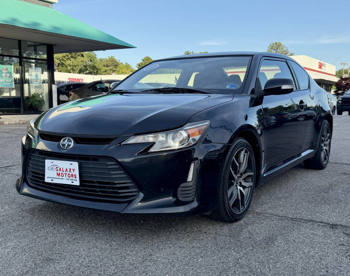 Used 2016 Scion tC FWD image 1