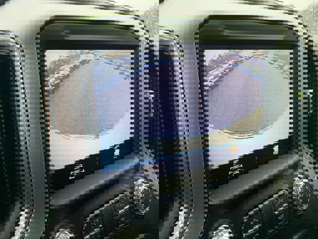 Used 2020 GMC Sierra 1500 Elevation w/ Elevation Value Package AWD/4WD image 14