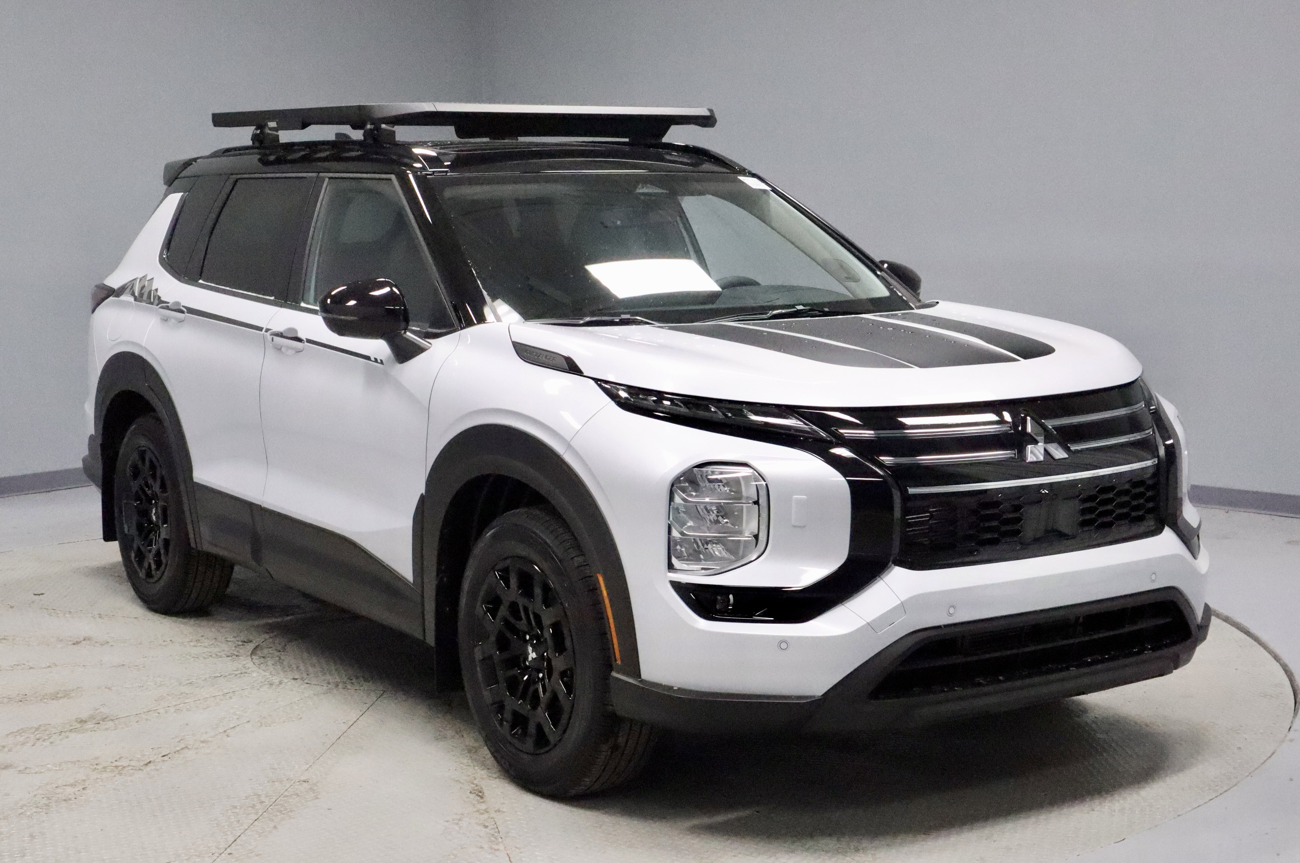 New 2026 Mitsubishi Outlander Trail Edition