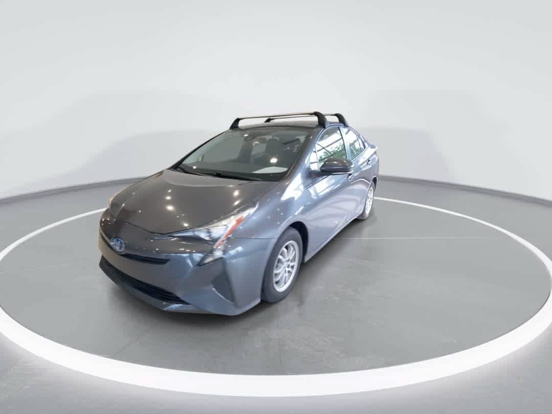 Used 2018 Toyota Prius One w/ Carpet Mat Package FWD image 4