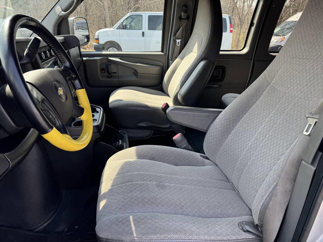 Used 2014 Chevrolet Express 3500 LT w/ LT Preferred Equipment Group image 11