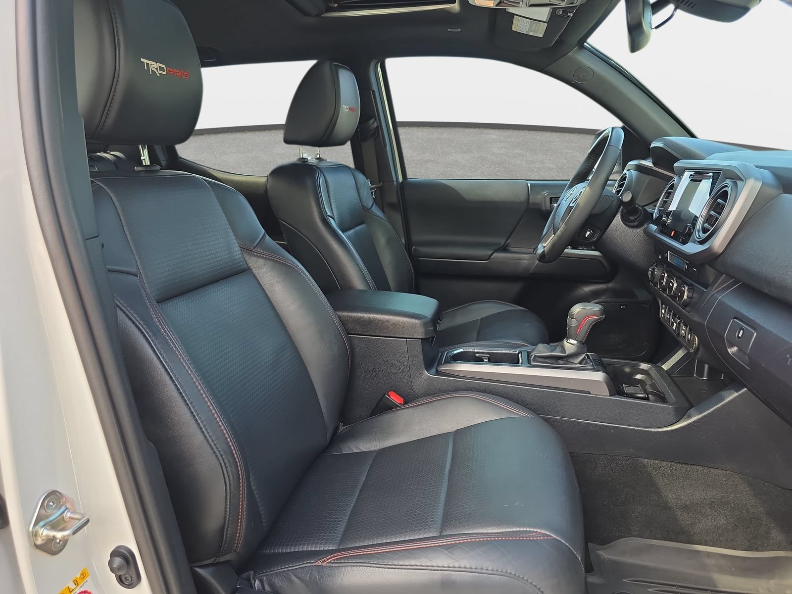 Used 2019 Toyota Tacoma TRD Pro AWD/4WD image 10
