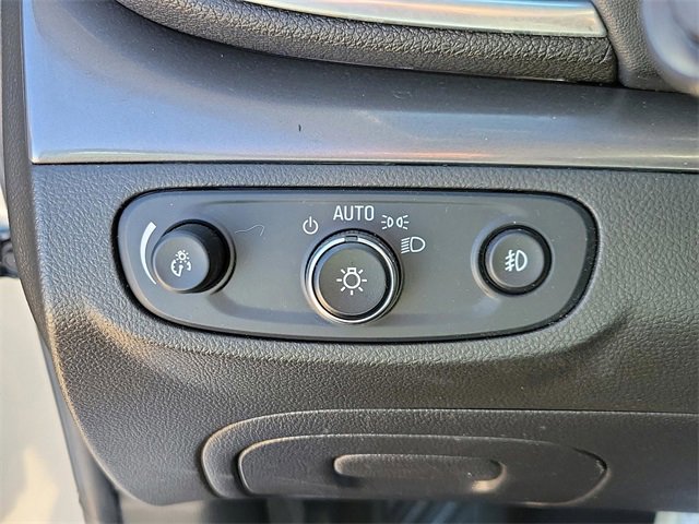 Used 2017 Buick Encore Sport Touring image 31