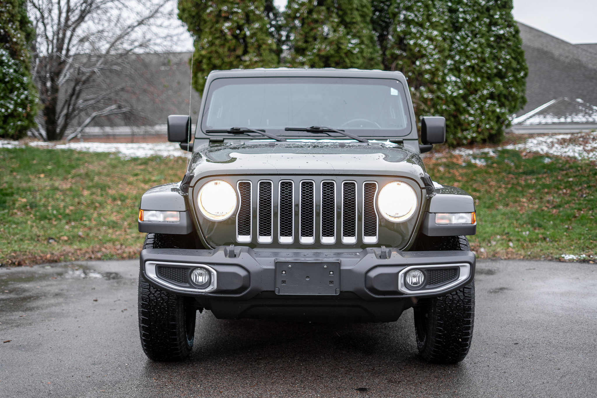 Used 2021 Jeep Wrangler Unlimited Sahara image 2