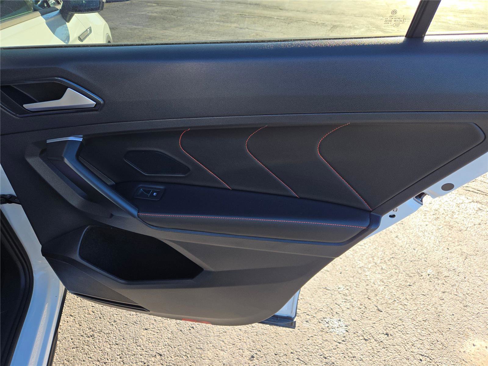 Used 2024 Volkswagen Tiguan Wolfsburg Edition image 9