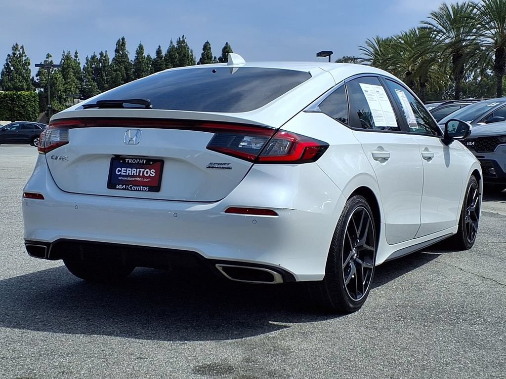 Used 2024 Honda Civic Sport Touring image 5
