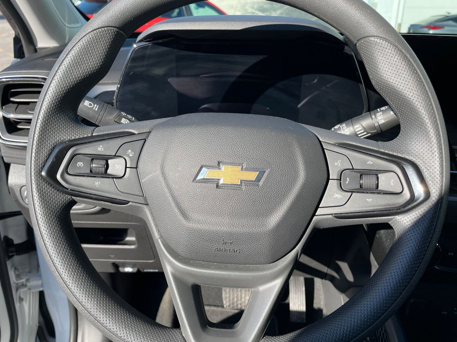 Used 2025 Chevrolet TrailBlazer LT image 25