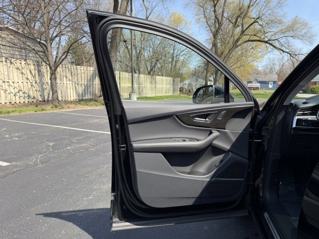 Certified 2023 Audi Q7 3.0T Prestige image 20