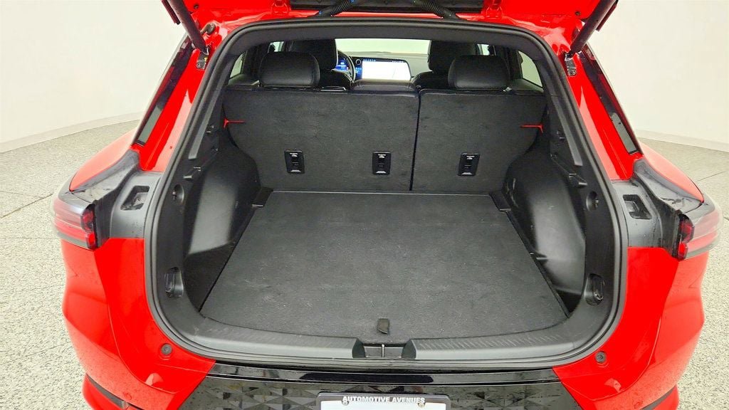 Used 2025 Chevrolet Equinox EV RS FWD image 23
