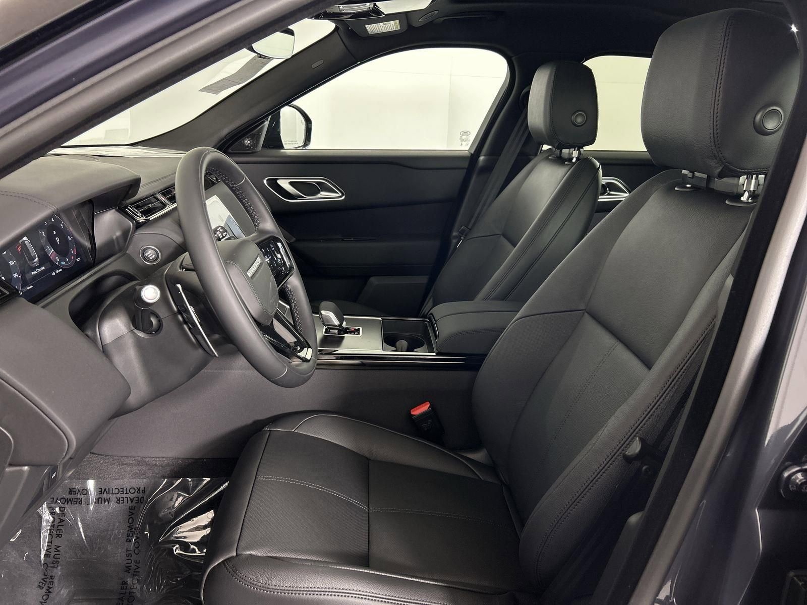 Certified 2026 Land Rover Range Rover Velar Dynamic SE image 23