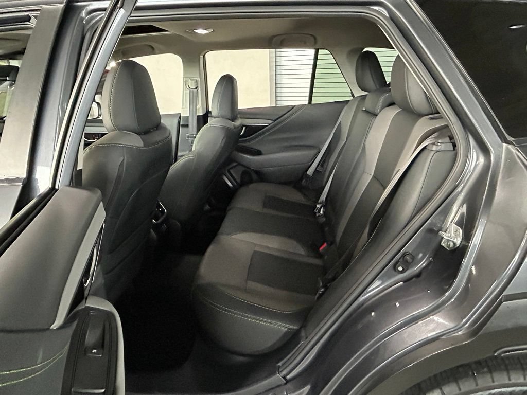 Used 2024 Subaru Outback Onyx Edition AWD/4WD image 46