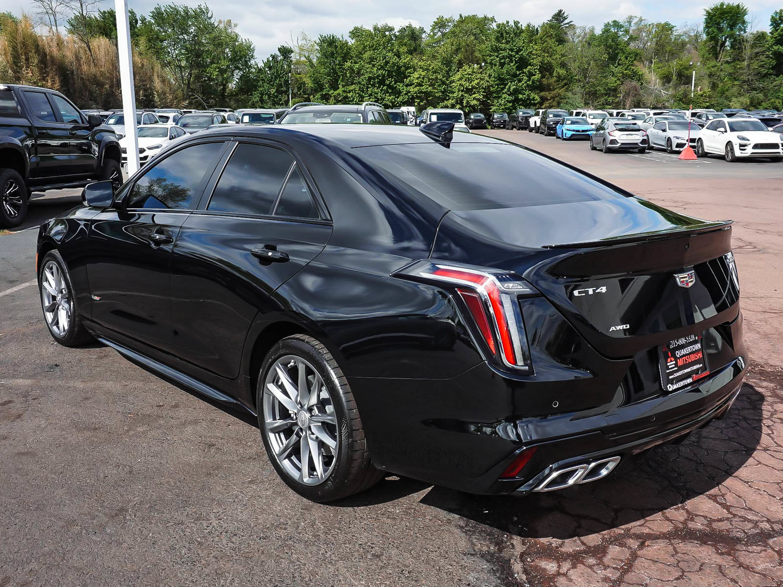 Used 2025 Cadillac CT4 V AWD/4WD image 4