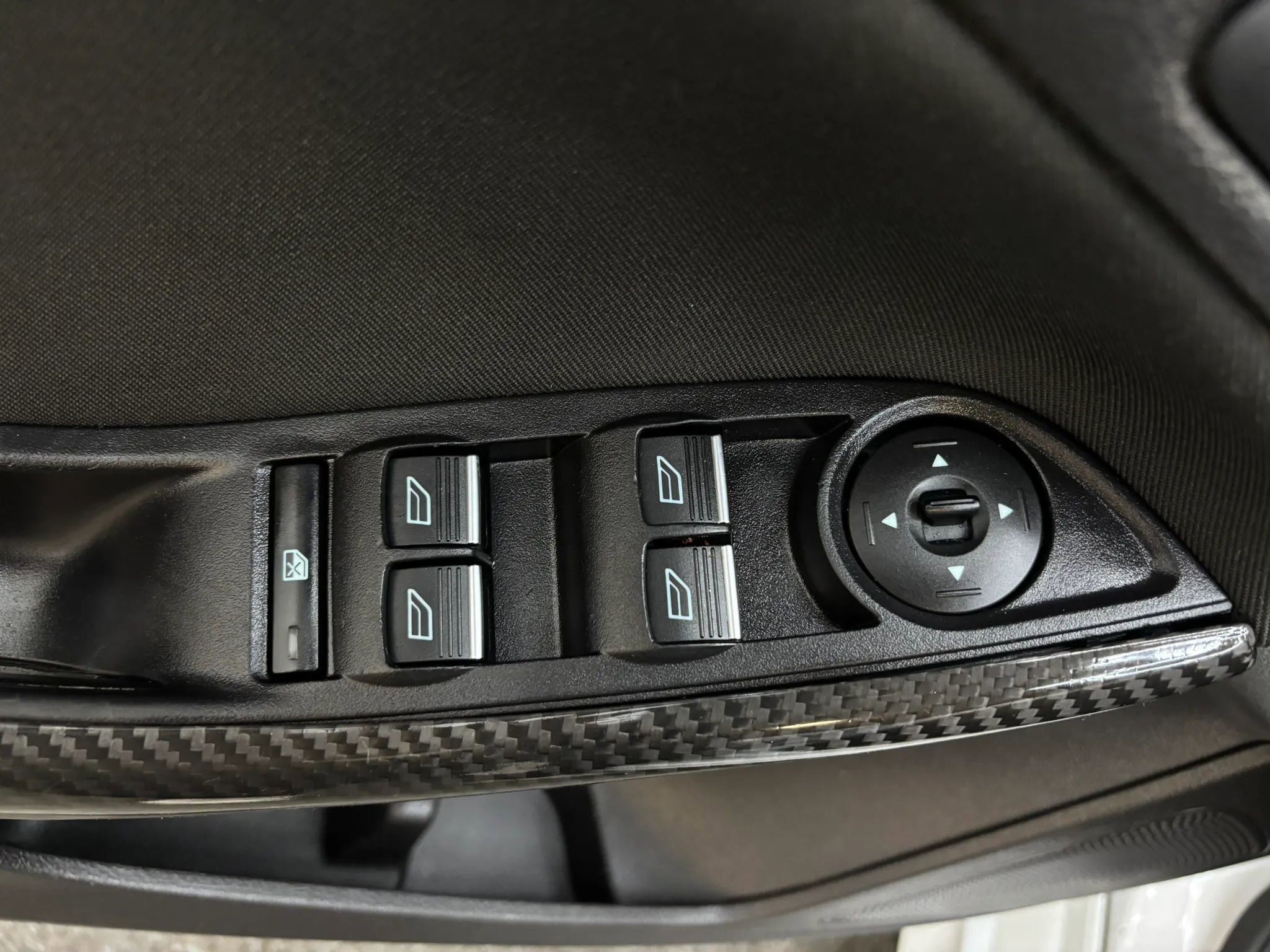 Used 2018 Ford Focus ST w/ Equipment Group 402A FWD image 24