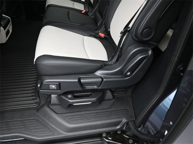 New 2026 Honda Odyssey Elite image 32