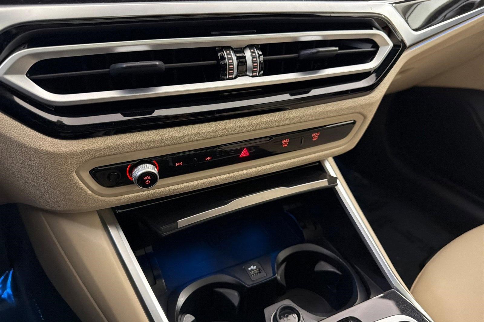 Certified 2023 BMW i4 eDrive35 w/ Premium Package RWD image 29