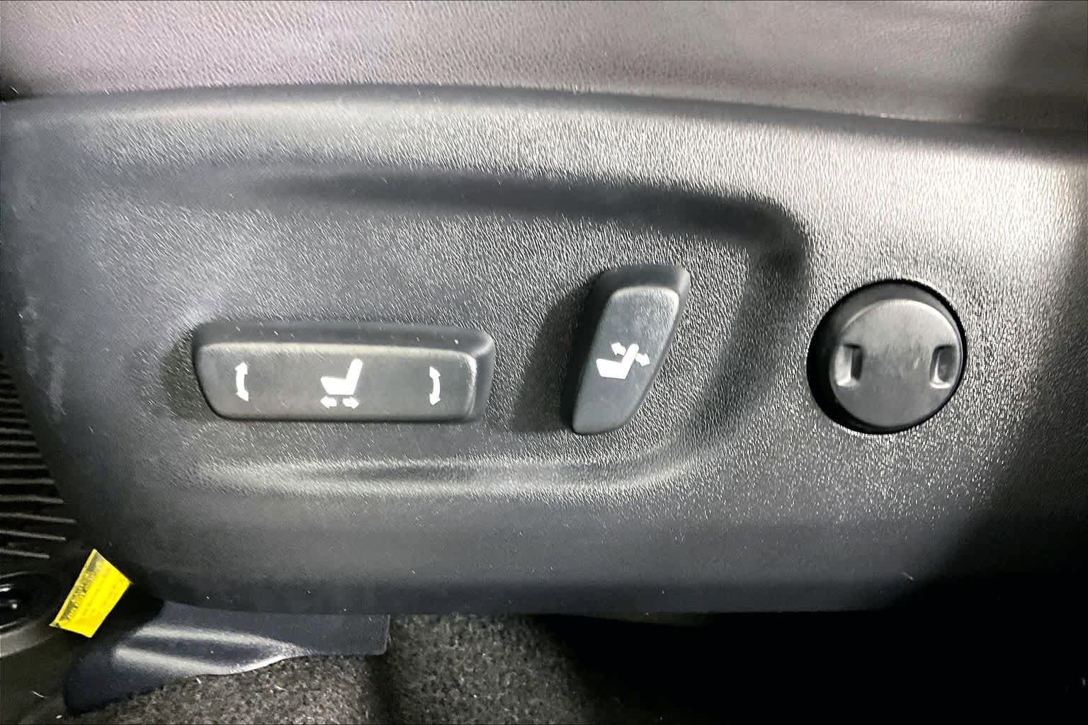 Used 2019 Lexus NX 300h AWD w/ Premium Package image 32