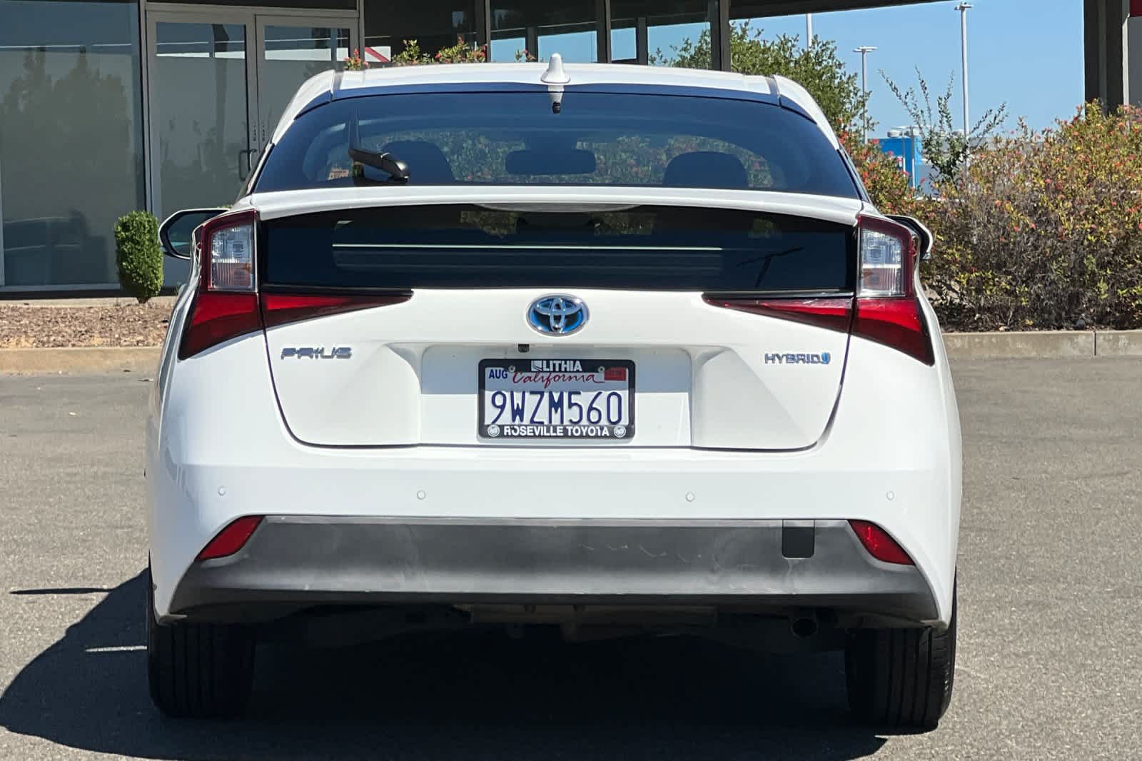 Used 2022 Toyota Prius LE FWD image 8
