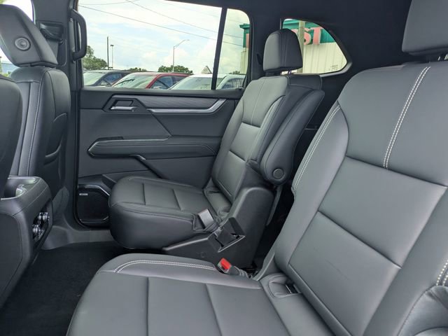 New 2026 GMC Acadia Elevation w/ Elevation Premium Package FWD image 14