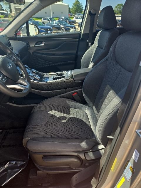 Used 2021 Hyundai Santa Fe SE AWD/4WD image 11