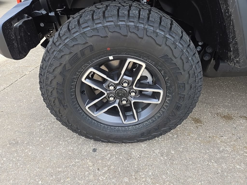 New 2026 Jeep Gladiator Mojave AWD/4WD image 33