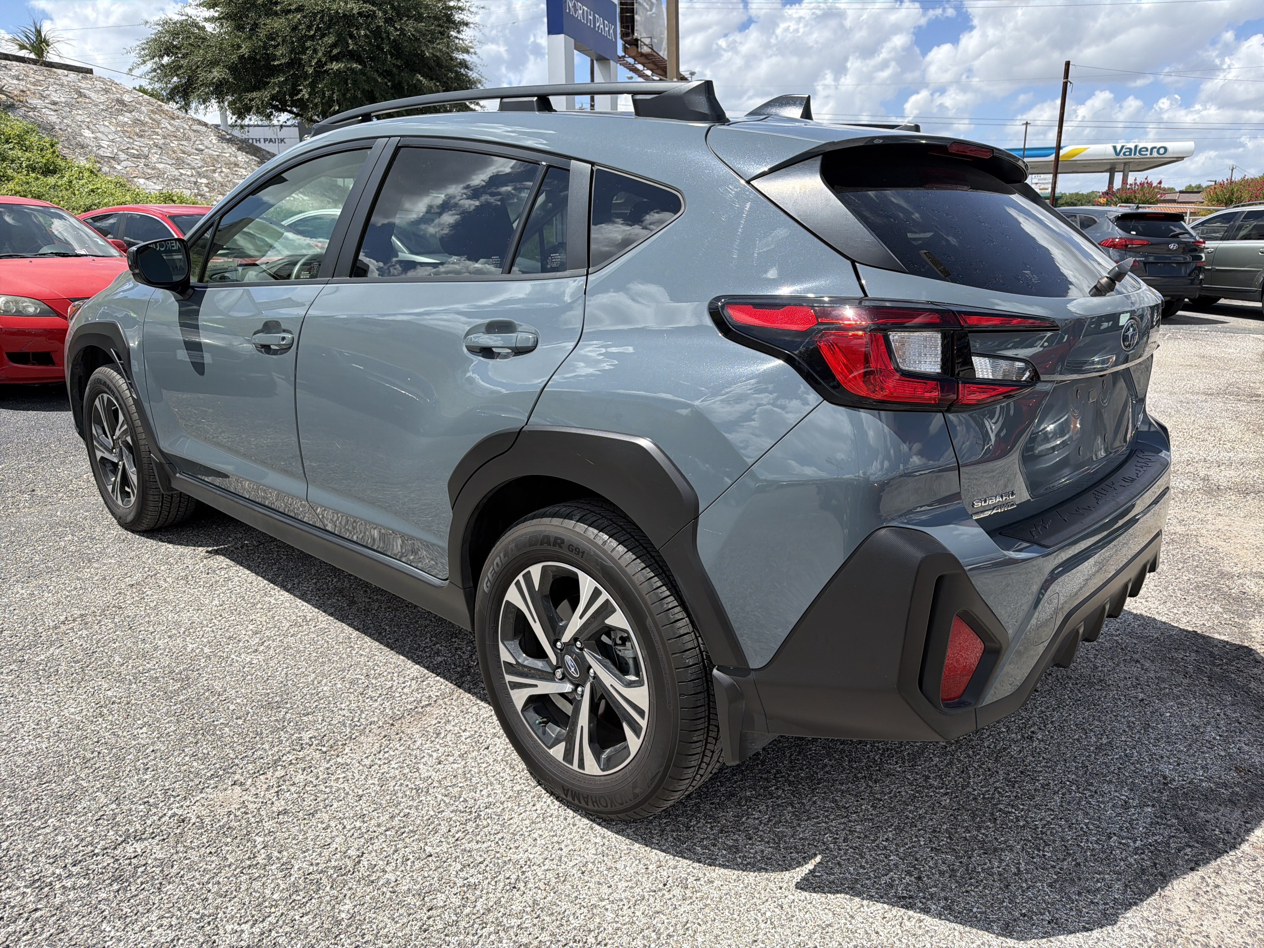Used 2024 Subaru Crosstrek 2.0i Premium AWD/4WD image 5